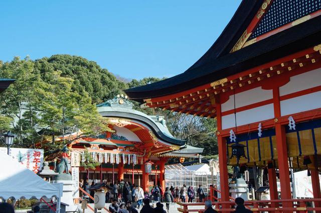 日本鸟居有多可怕，日本鸟居最多的地方（千本鸟居，日本的标志性建筑）