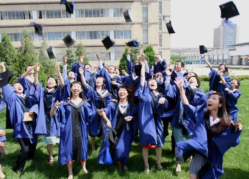 博士和硕士是什么级别，硕士和博士哪个级别高 区别是什么（大家经常听说的硕士、博士、博士后、研究生究竟有什么区别呢）