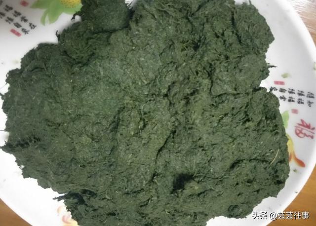 艾糍粑家常做法正宗艾糍粑怎么做，艾糍粑的制作（家常艾叶糍粑这样做）