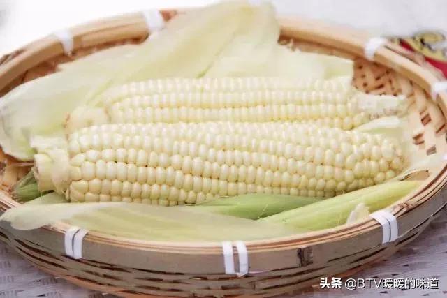 甜玉米可以生吃吗，甜玉米怎么做（吃一口甜到你心里）
