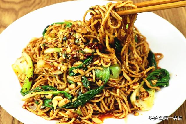 面条怎么做才好吃，面条怎么做才好吃和清淡（面条劲道爽滑）