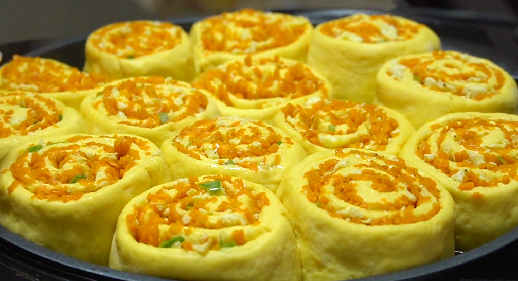 图片[6]-【南瓜卷】做法步骤图 松软又营养 比肉包子还香-起舞食谱网