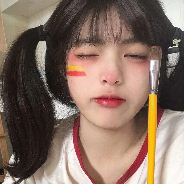 今日份三人闺头.超赞  21.三个人的友谊把握好是甜.把握错了便是苦，微信头像，今日份三人闺头.超赞  21.三个人的友谊把握好是甜.把握错了便是苦（一起来换多人闺蜜头像）