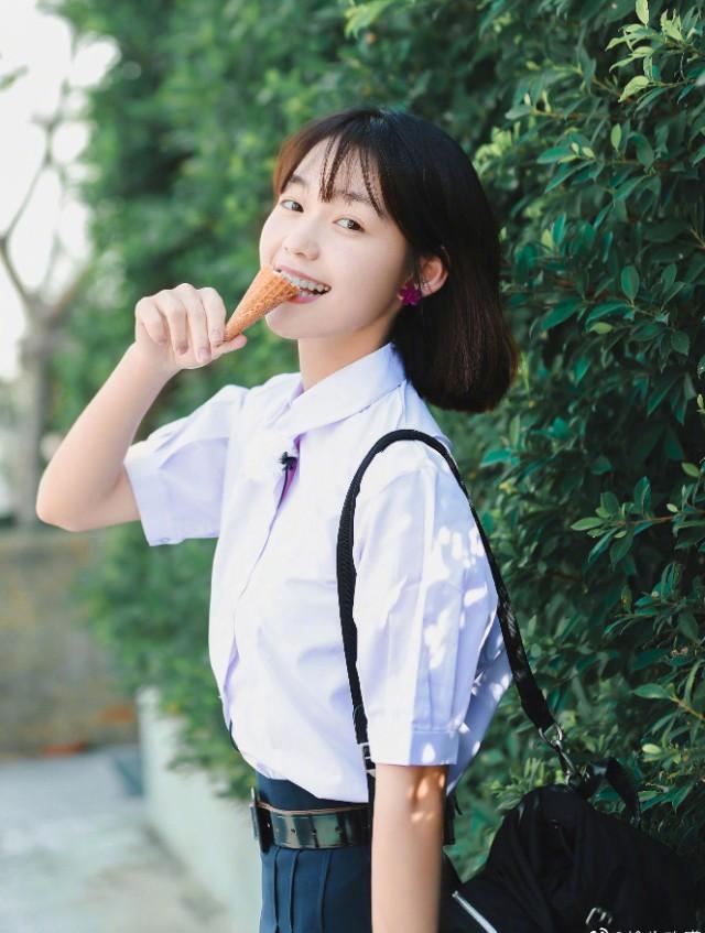 火箭少女全员泰国校服，可爱小学妹，高冷女神你pick哪一个?