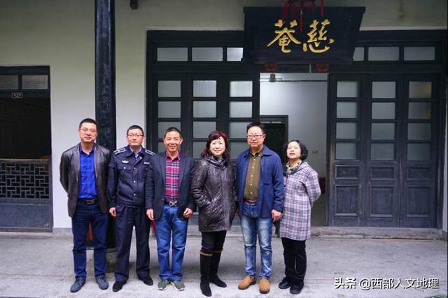 黄美伦（黄美伦简历，蒋孝严和蒋孝慈的子女都是谁？在干什么？请知道的（这才是大家闺秀应有的样子）