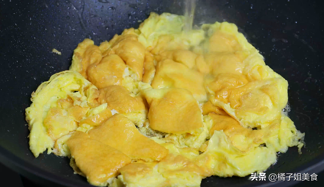 图片[4]-【白菜鸡蛋粉丝汤】做法步骤图 冬季暖心必备 鲜美可口 营养又-起舞食谱网