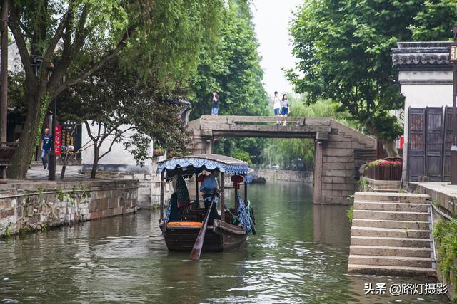 上海到周庄多少公里，上海到周庄多少公里（距离上海仅100公里）
