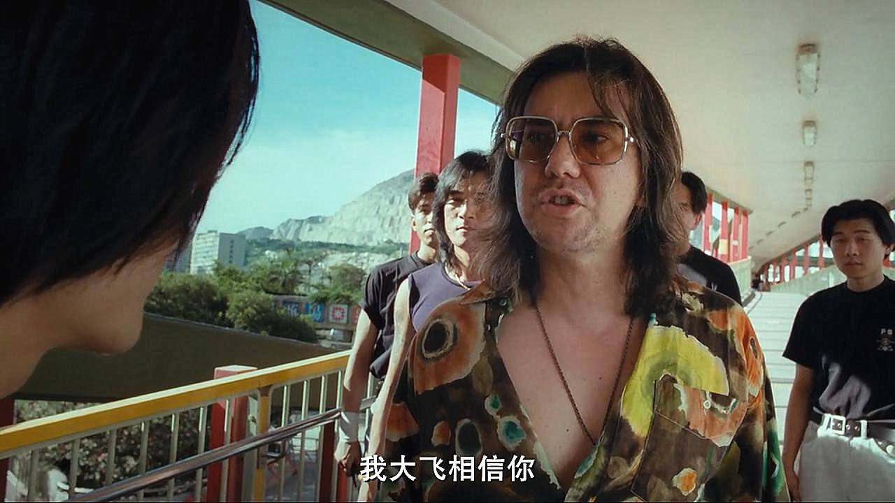 古惑仔中洪兴的古惑一名话事人,1965年11月29日出世,仔漫真名徐飞鸿.