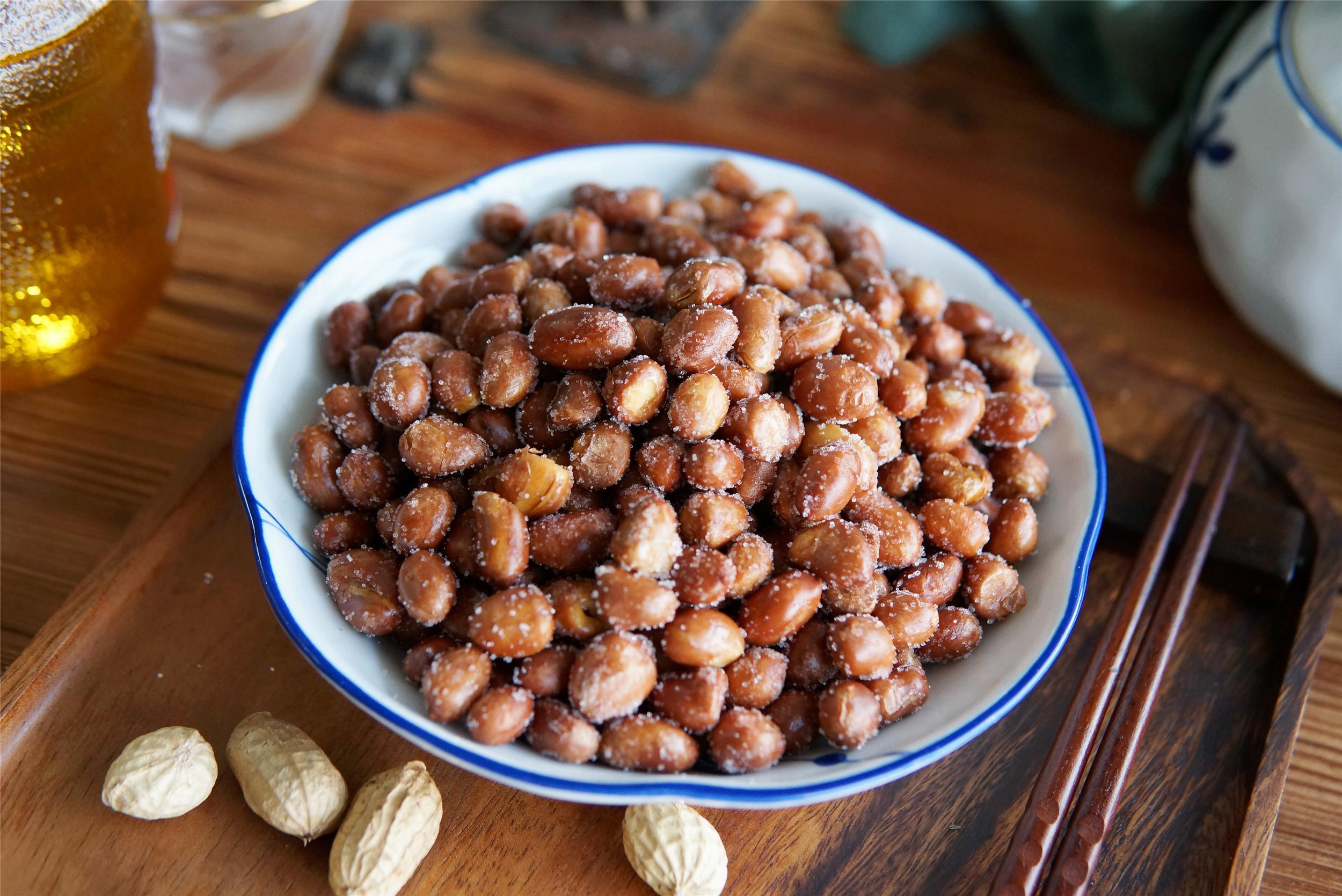 花生米怎么炸又酥又脆(外面裹面的酥脆花生米)插图(10)