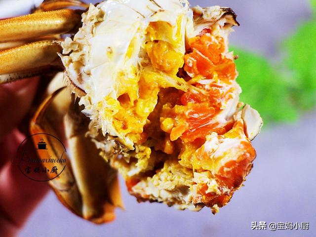 清蒸螃蟹的做法步骤，清蒸螃蟹的做法和步骤有什么（是开水上锅还是冷水上锅）