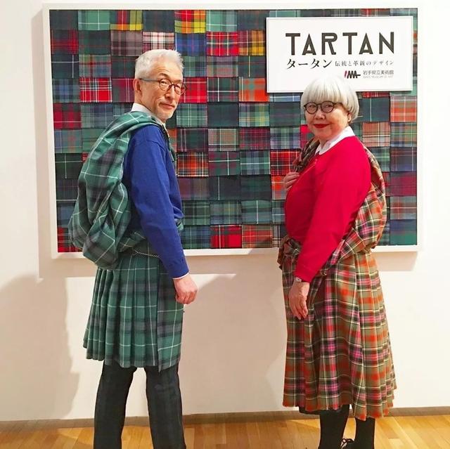 两人相爱到老的网名，相约到老的超霸气情侣网名：冇沵巳足够╭ | 莫名的想念╭微信昵称（牵手看展览吃大餐）