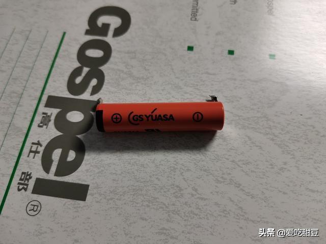 飞利浦剃须刀电池如何换，飞利浦剃须刀有办法换电池吗（你的剃须刀还有劲吗）