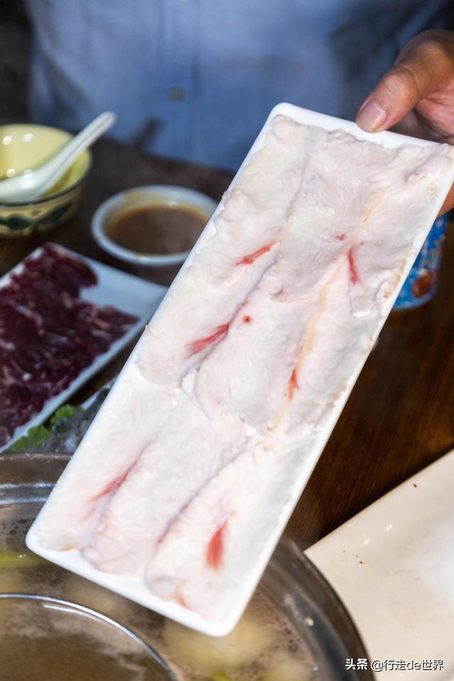 牛鞭是什么部位，牛三宝分别是什么部位（名扬在外的官塘美食）