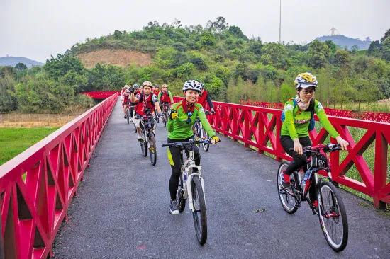 仰天湖大草原游玩攻略，仰天湖大草原攻略有哪些（雾霾小东江、壮阔高椅岭）