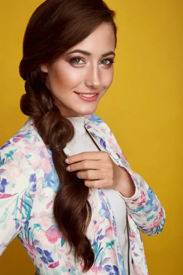 囧妈娜塔莎演员欧丽娅，囧妈娜塔莎（欧丽娅果然很乌克兰）