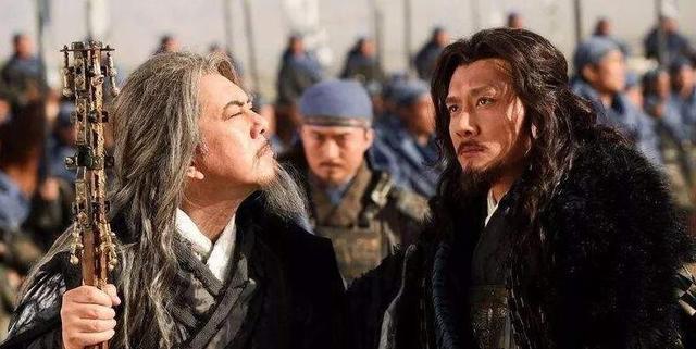 项羽的亚父是谁，范增为什么是项羽的亚父（项羽的“亚父”范增真的是当时天下第一等的高明谋士吗）