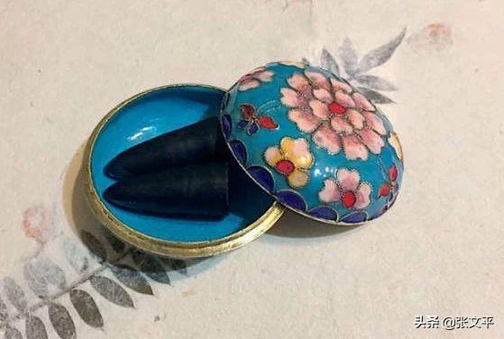 古代女子最早用什么画眉，古代女子最早用什么画眉（中国古代妇女用以画眉毛的“画眉石”不是煤炭）