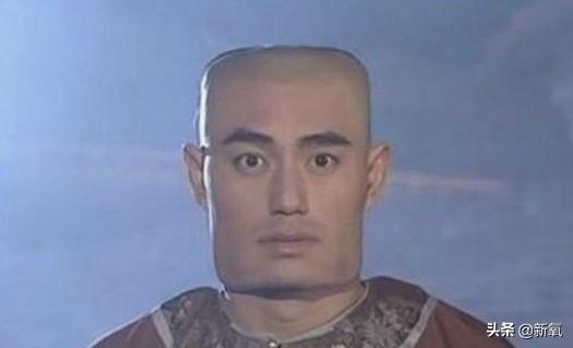 发际线粉会堵塞毛孔吗，发际线粉的危害（关晓彤才23岁就秃了）