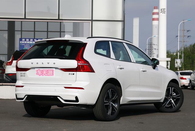 沃尔沃xc60重多少，沃尔沃xc60价格2022款图片（沃尔沃XC60真实油耗被晒）