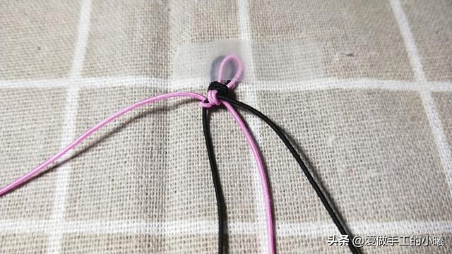 桃花手链编法教程，桃花手链编法教程全过程（桃花手链编绳图解教程）
