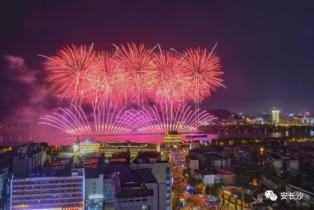 长沙市区是哪个区，长沙市中心在哪个位置（长沙<湖南省省会>）