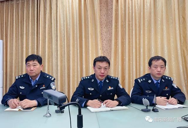 如何分户口出来，离婚后户口迁出后怎么分户（分户政策、户口改名流程及办理）