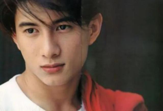 吴奇隆的老婆是谁，吴奇隆老婆最新近照（马雅舒：26岁嫁给吴奇隆）