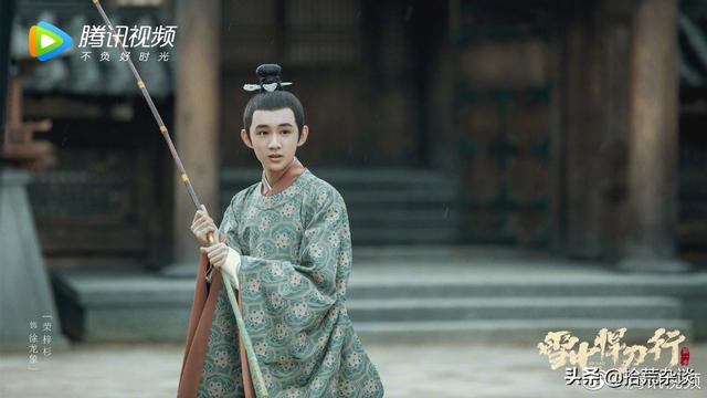 纳兰右慈喜欢李义山是哪一章，纳兰右慈（男性角色剧照评析）