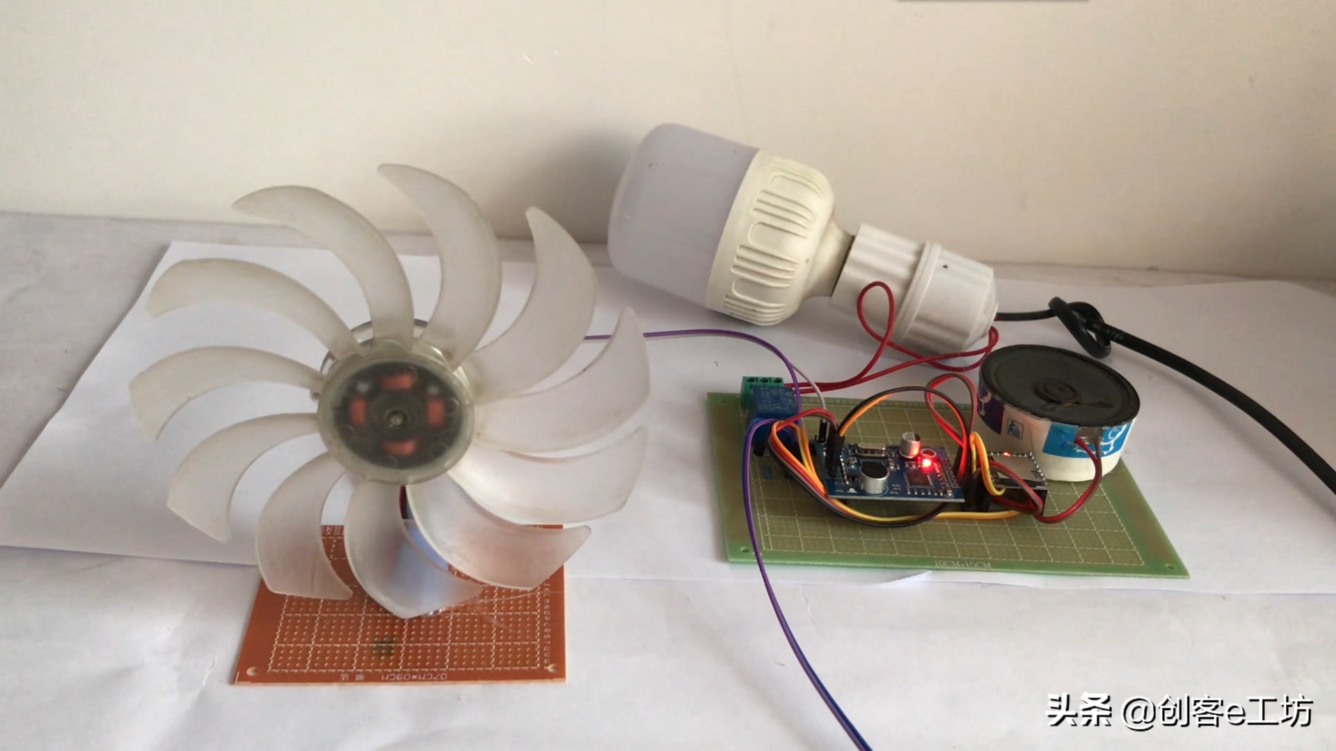 功放 单片机 LD3320结合MP3模块加入语音交互功能，实现人和机器交流对话