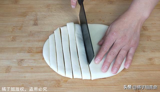 图片[3]-【家常拉面】做法步骤图 筋道爽滑 1.5元面够3个人吃-起舞食谱网