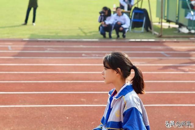 超甜高颜女头  虞佳瑞，微信头像，超甜高颜女头  虞佳瑞（因一张打篮球照爆火的漫画脸太好看了）
