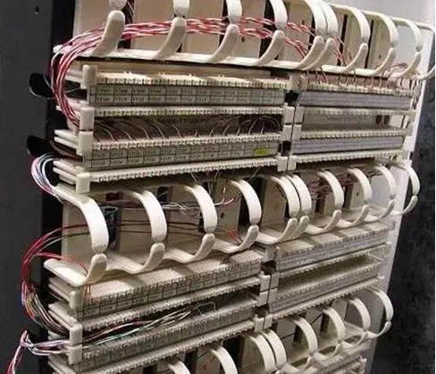 网络配线架作用，网络配线架的主要作用是什么（附110配线架的标准打线方法）