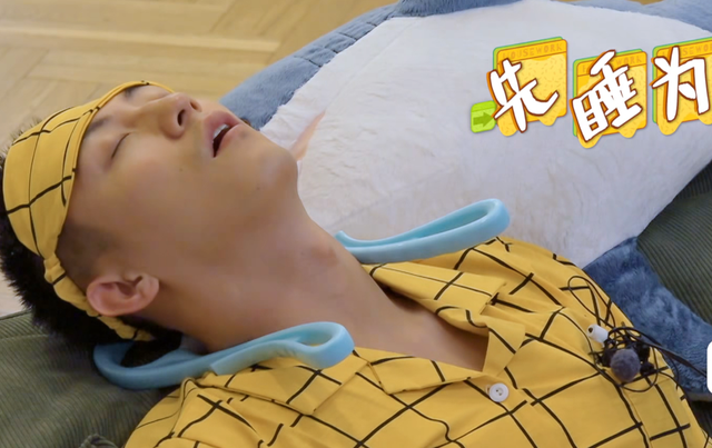 蚕蛹长大变成什么（黄景瑜全身不超过3个关节是好的）