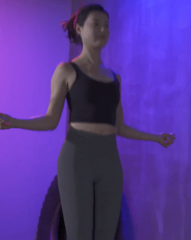 跳绳2000个消耗多少卡路里，跳绳消耗多少卡路里（外国小伙每天跳绳2000下）