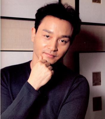 何炅是同性恋吗，何炅怎么了（让我想到了愚人节跳楼的张国荣）