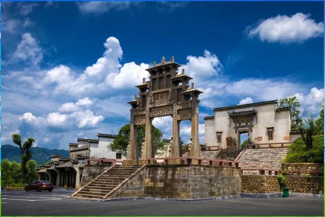 宏村在哪里，安徽宏村在哪里（宏村、西递等旅游景区恢复开放）