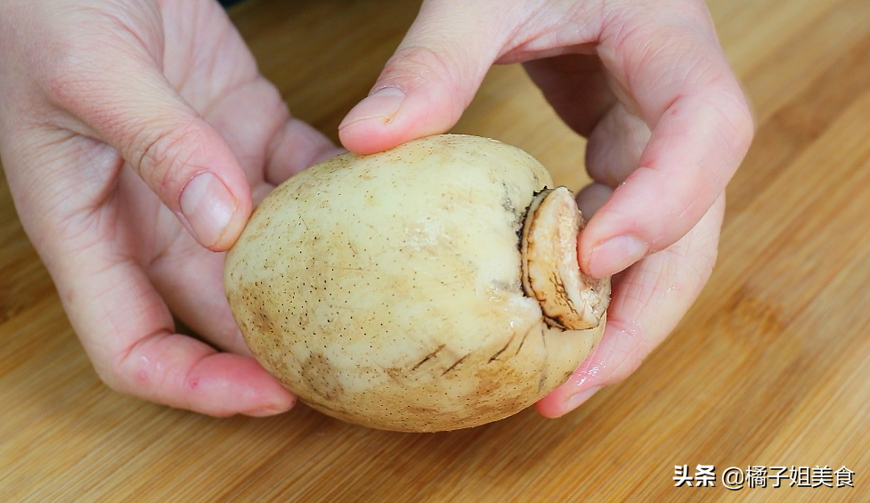 圖片[2]-【涼拌蓮藕】做法步驟圖 脆爽入味 廚房小白也能輕松搞定-起舞食譜網(wǎng)