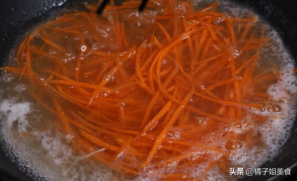 圖片[3]-夏天必做涼拌豆腐皮！5分鐘搞定開胃下酒菜，老公連吃3天不膩-起舞食譜網