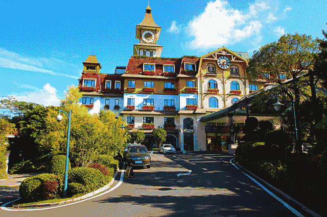 东部华侨城大峡谷，东部华侨城大峡谷人造瀑布叫什么（东部华侨城暑假欢乐曲）