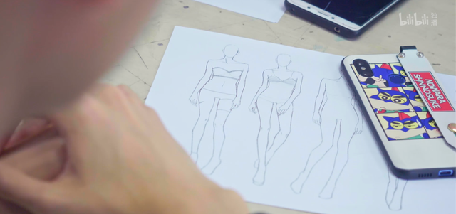 服装设计与工程冷门吗，服装设计属于冷门学科吗（湖南姑娘报考北大考古系）