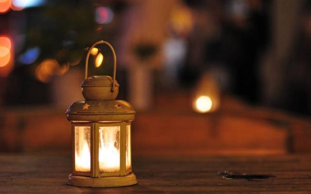 带夜的诗句，带夜的诗句飞花令100句（在寒夜里读首古诗词）