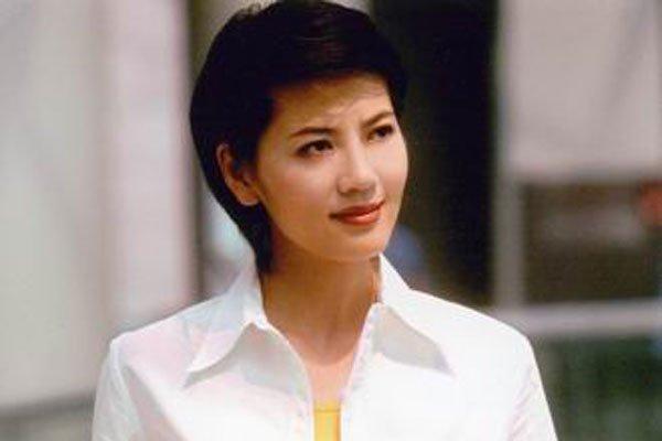 从央视名嘴到"涉案被查",经历人生跌宕后的沈冰,44岁在家相夫教女