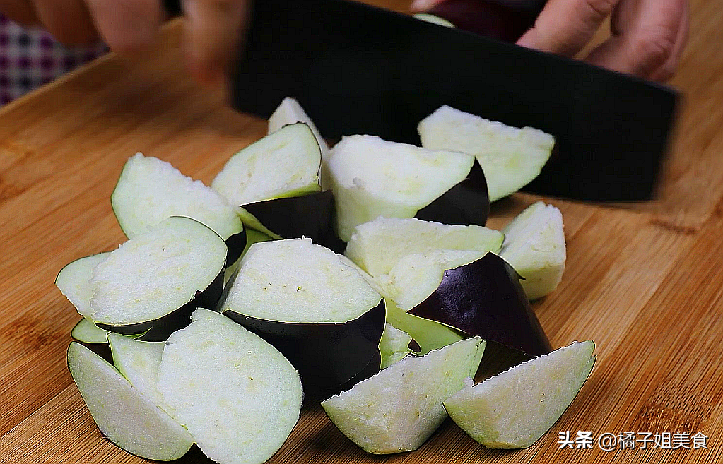 圖片[2]-【茄子炒辣椒】做法步驟圖 簡單又美味-起舞食譜網