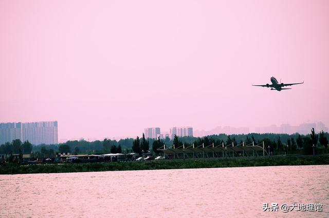 包头与呼和浩特是如何炼成的，呼和浩特是哪里的行政中心