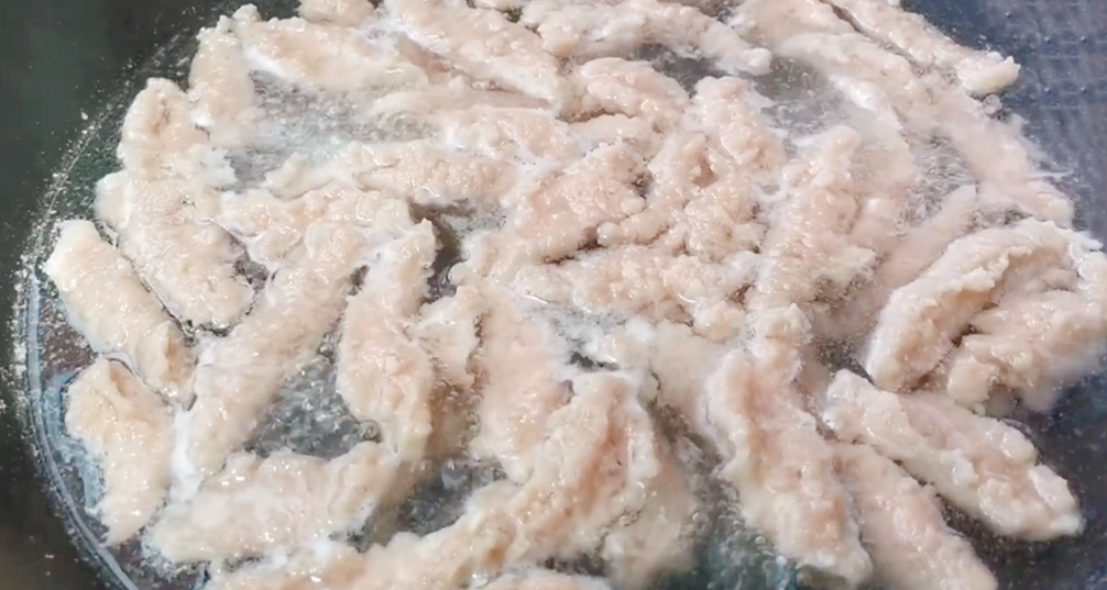 圖片[5]-【瘦肉片湯】做法步驟圖 吃起來Q彈爽滑 一次能吃兩大碗-起舞食譜網(wǎng)