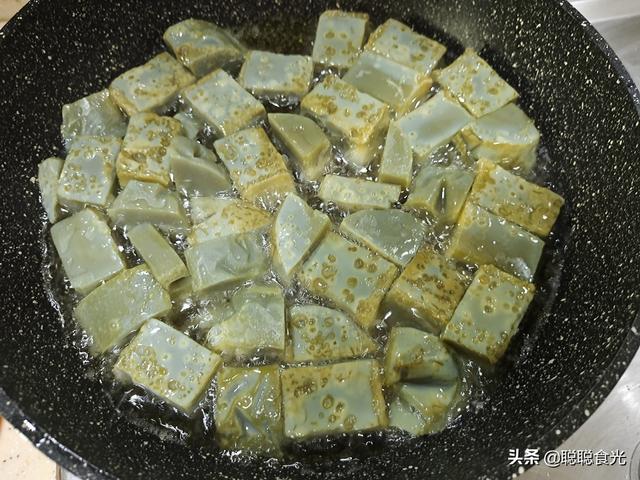 在家自己做铁板烧烤种类，这个秘制配方味道很正宗