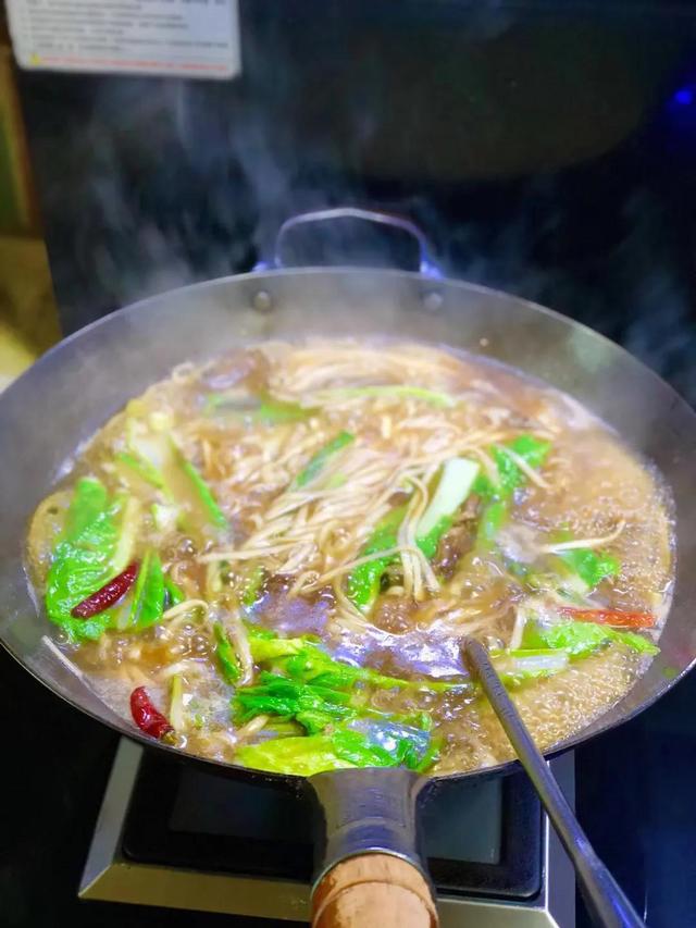 羊肉炝锅面的做法，怎样做羊肉面好吃（家庭简易炝锅羊肉面条）