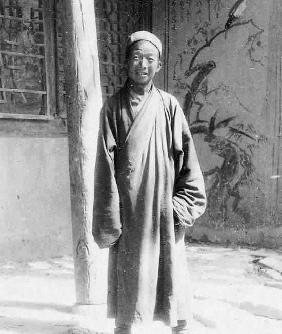 敦煌藏经洞有多大价值，敦煌石窟藏经洞（出土5万多件珍贵文物）