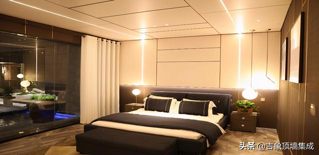 吊顶包工包料多少钱一平方，家庭装修吊顶包工包料多少钱一平（详解新房集成吊顶多少钱一平方包工包料）