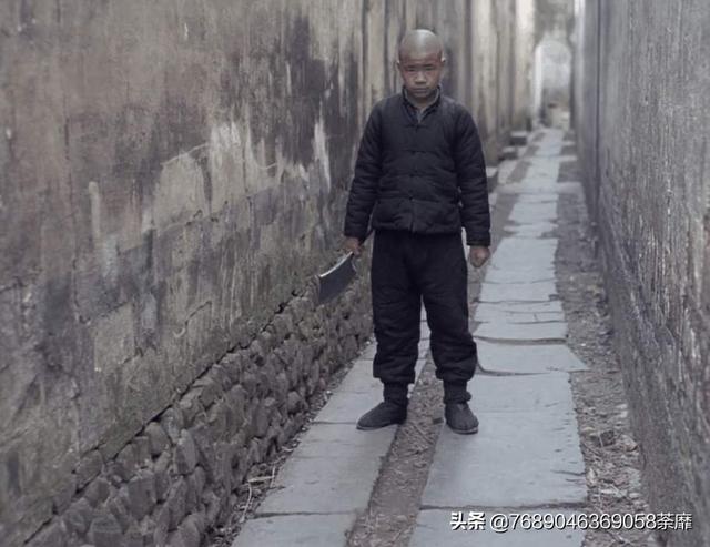 溺毙:帅气混网魅力宝藏男头.成长就是一个将哭声调成静音的过程，微信头像，溺毙:帅气混网魅力宝藏男头.成长就是一个将哭声调成静音的过程（一部把人性和欲望描绘的彻底的电影）